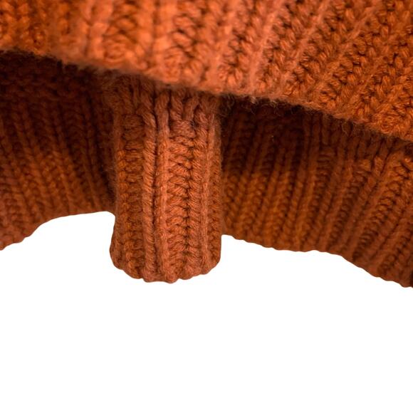 Moon & Madison Rust Cable Knit Turtleneck Sweater Size Medium - Picture 4 of 8